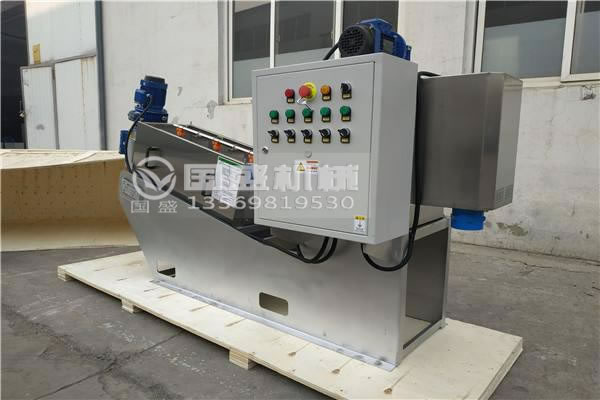 疊螺脫水機(jī)操作規(guī)范書 疊螺脫水機(jī)操作規(guī)范書