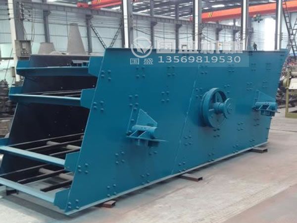 大產(chǎn)量振動(dòng)篩 大產(chǎn)量振動(dòng)篩